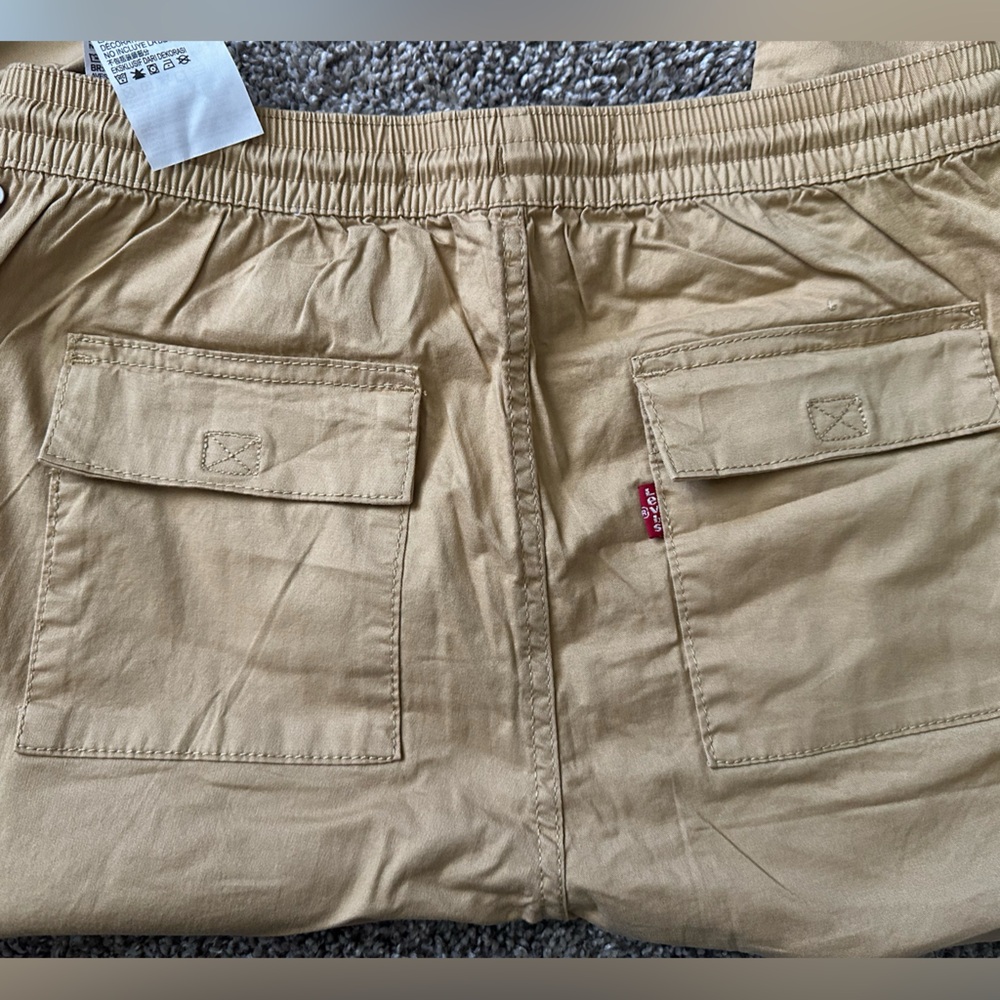 Kids Levi’s Cargo Jogger - Picture 5 of 5